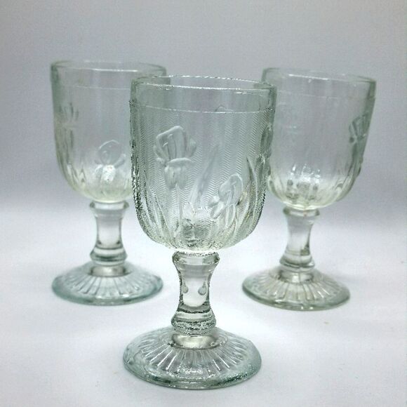 Vintage Set of 3 Iris & herringbone cordial stemmed glasses - Picture 1 of 5